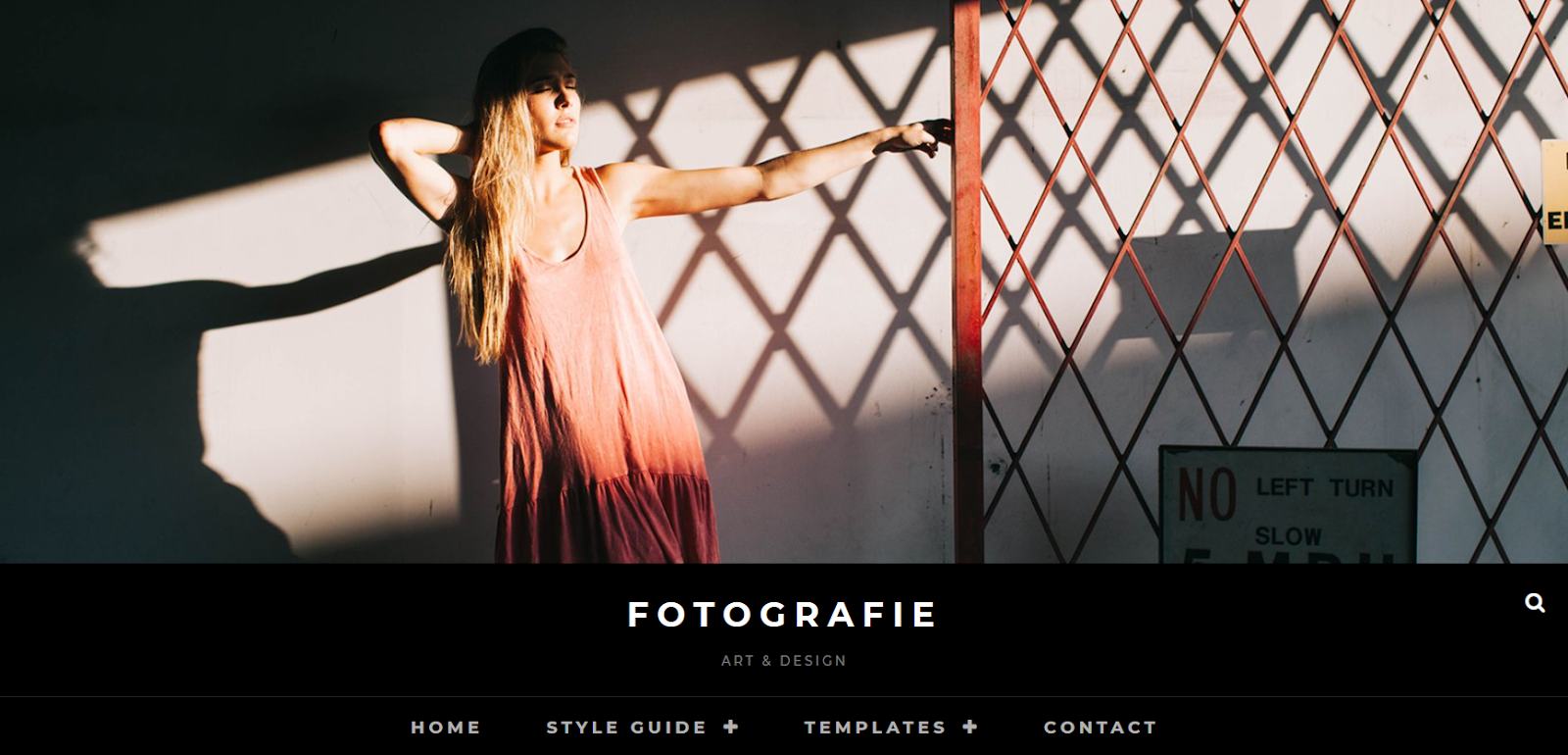 Fotografie to piękny motyw WordPress do fotografii, który dobrze wykorzystuje kafelkową galerię Jetpack, aby stworzyć ładnie ustrukturyzowaną galerię obrazów.