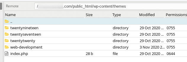 La cartella dei temi di WordPress nel client FTP.
