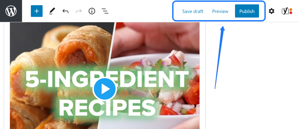 Apontando para os botões Salvar Rascunho, Visualizar e Publicar na barra de cabeçalho do editor de páginas do WordPress