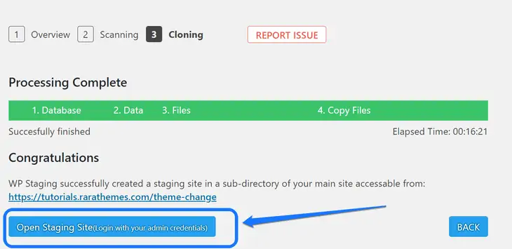Apontando para o botão Open Staging Site dentro do painel do plugin WP Staging