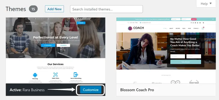 Apontando para o botão Personalizar do tema WordPress ativo em seu site