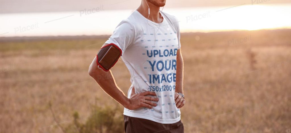 男性用Tシャツのモックアップテンプレート