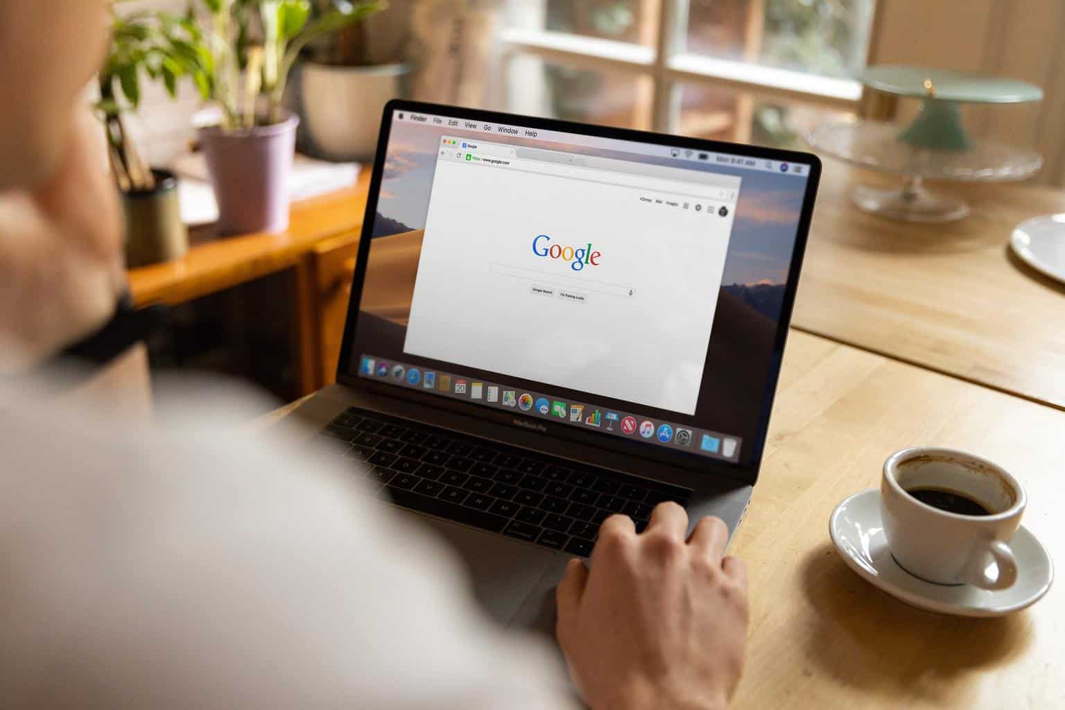 Google은 타사 쿠키 차단 계획을 계속 연기하고 있습니다.