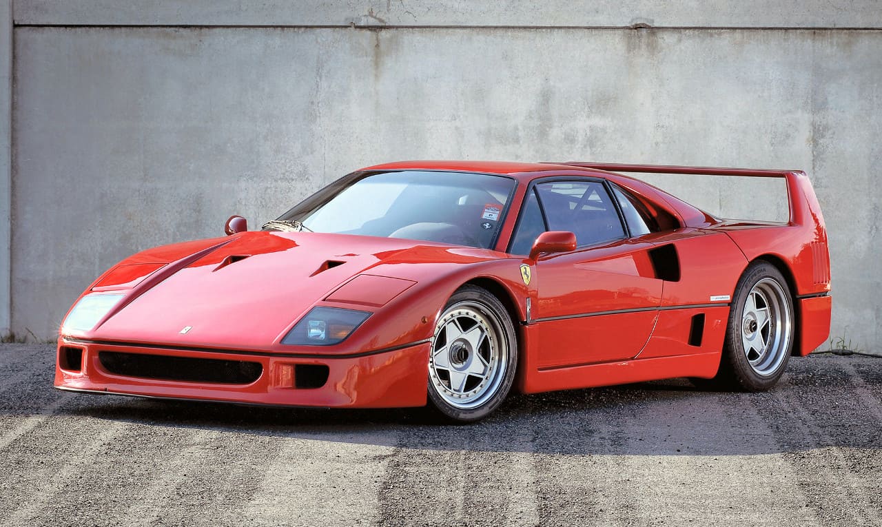 Ferarri F40.