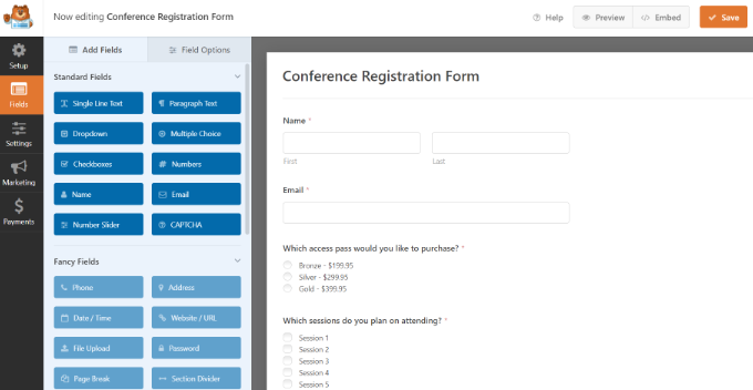 Aggiungi campi al tuo modulo Add fields to your form