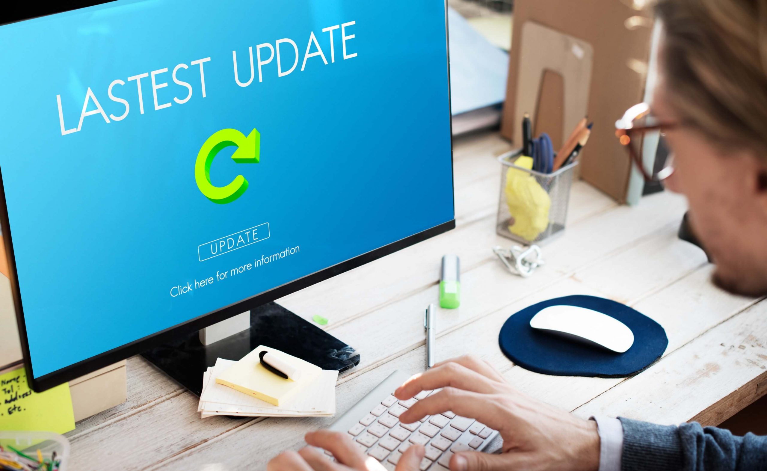 始終更新 WordPress 版本、主題和插件