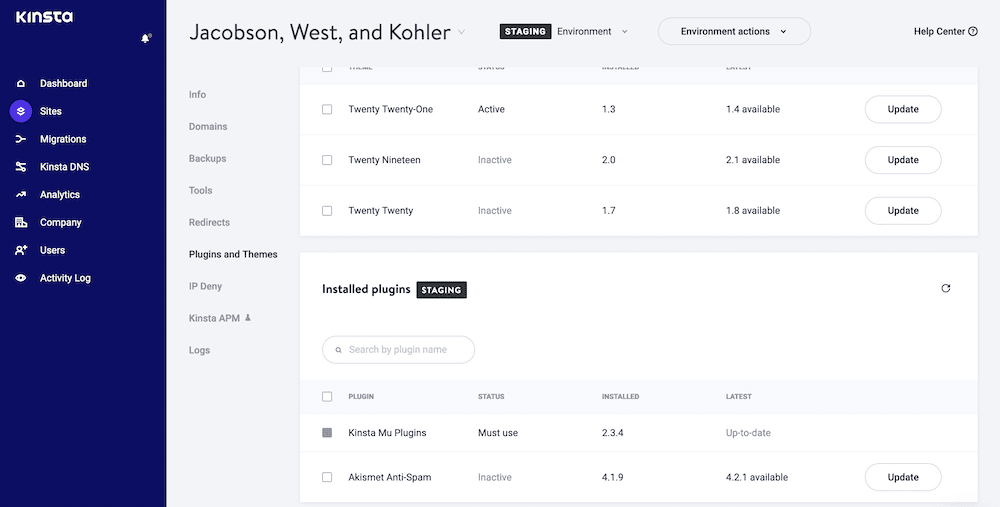 마이킨스타 대시보드 The MyKinsta dashboard, showing a staging site's Plugins and Themes screen, with updates available.