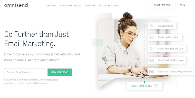 #1. Omnisend - 훌륭한 Mailchimp 대안