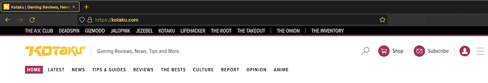 Bagian header Kotaku, menampilkan bilah browser Firefox, menu hitam kecil dengan tautan ke situs lain dalam jaringan, logo dan tagline Kotaku, pilihan item untuk dicari, dicari, berbelanja, berlangganan, dan masuk, dan menu navigasi untuk situs itu sendiri.