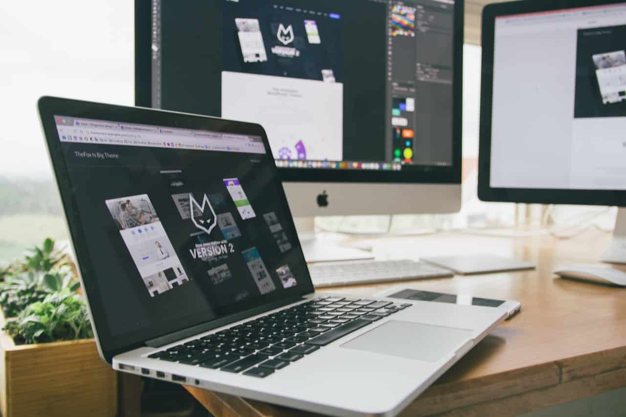 8 błędów w projektowaniu stron internetowych, które mogą zaszkodzić Twojej firmie