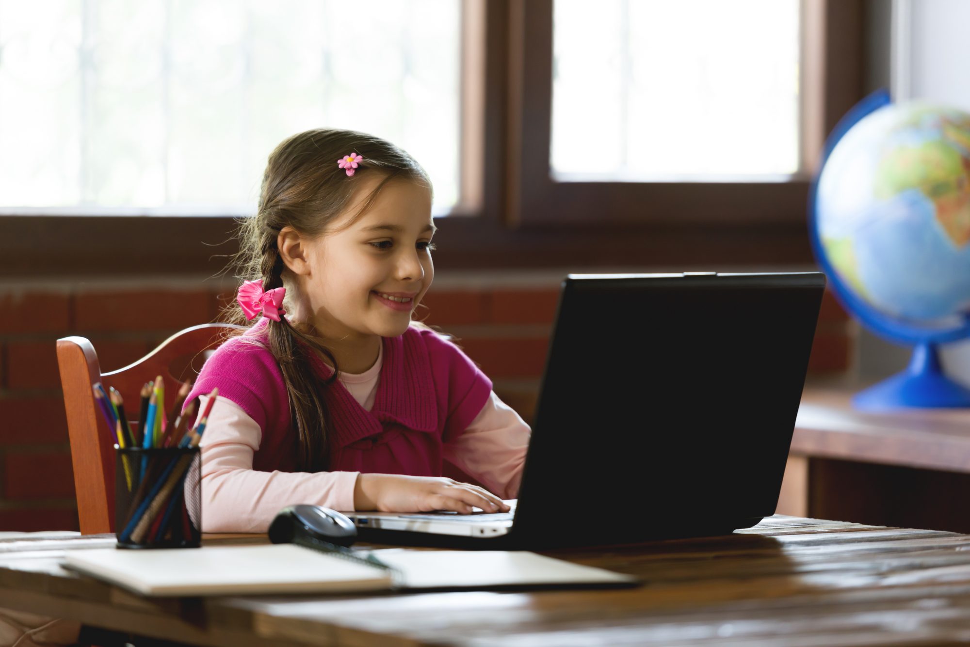 tema wordpress educação