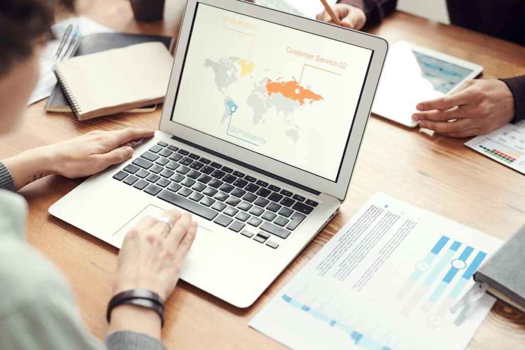 Menjual produk digital secara global
