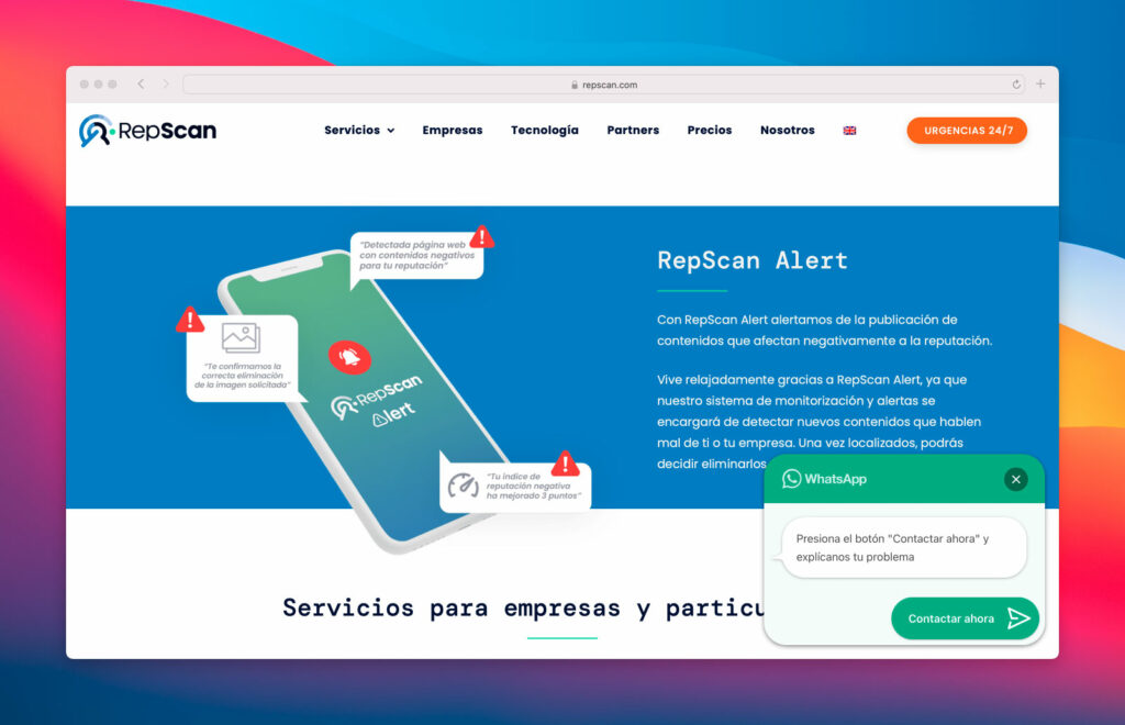 Pagina web RepScan care arată o fereastră pop-up de chat WhatsApp