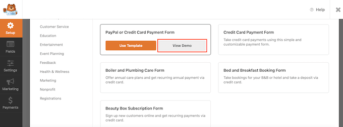Vorschau einer Kreditkartenzahlungsvorlage Previewing a credit card payment template