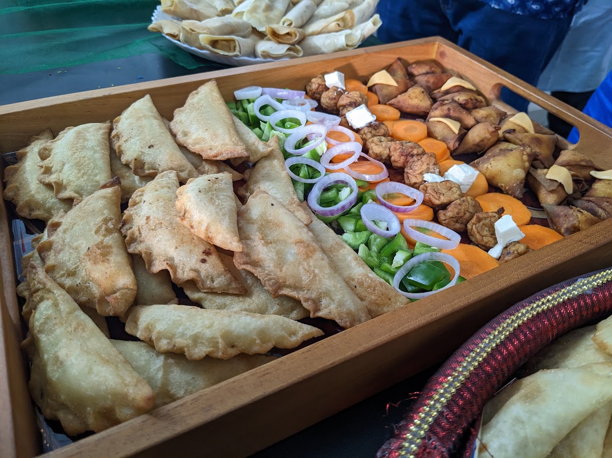 بيثا أوتشوب Pitha Utshob