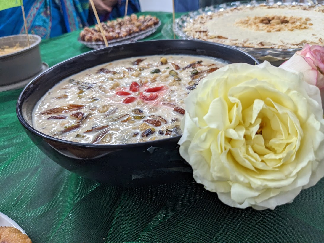 بيثا أوتشوب Pitha Utshob