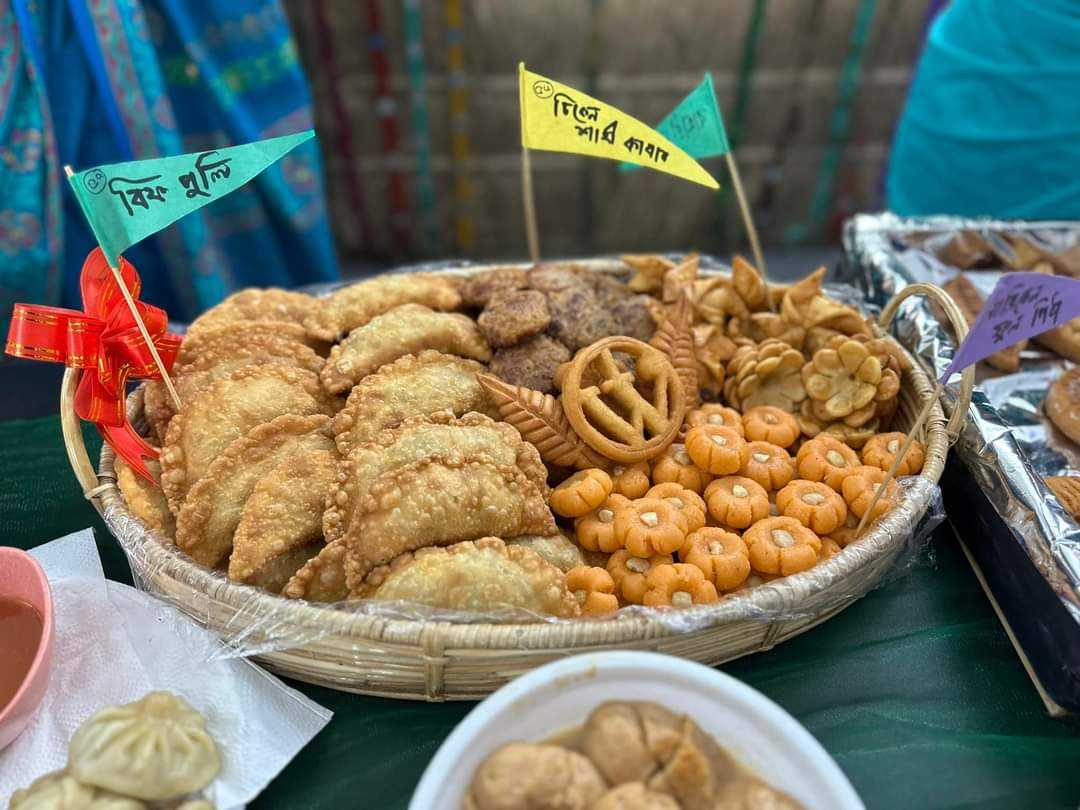 بيثا أوتشوب Pitha Utshob