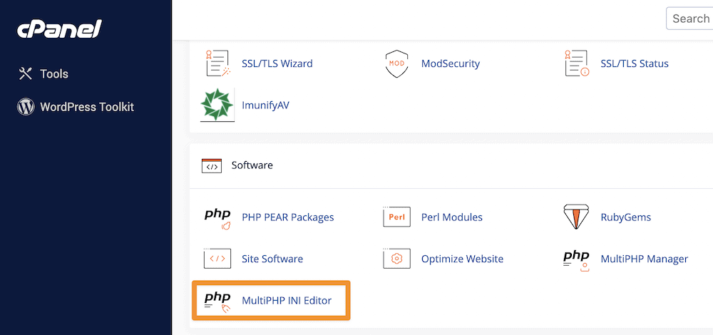Ekran administratora cPanel pokazujący opcję MultiPHP INI Editor.