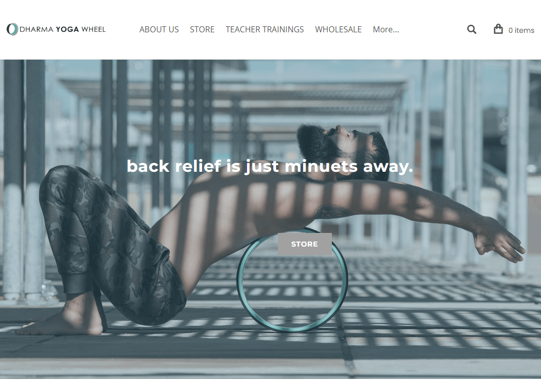 Dharma Yoga Wheel は、有名人が製品を使用しているため、最も有名な Weebly Web サイトの例の 1 つです。