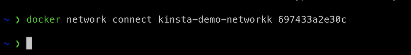 Добавьте контейнер Docker в созданную сеть докеров.