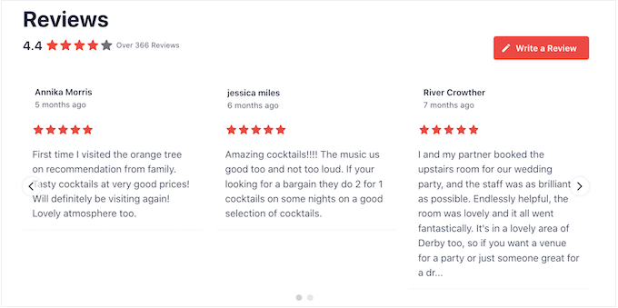 Przykład recenzji Google w sliderze An example of Google reviews in a slider