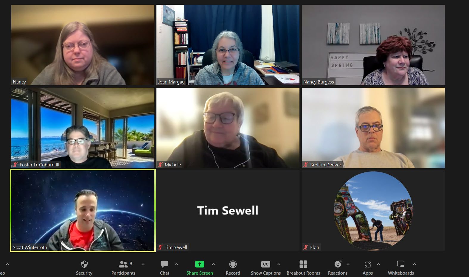 captura de pantalla de varias personas que asistieron a la reunión virtual de Divi Chicago