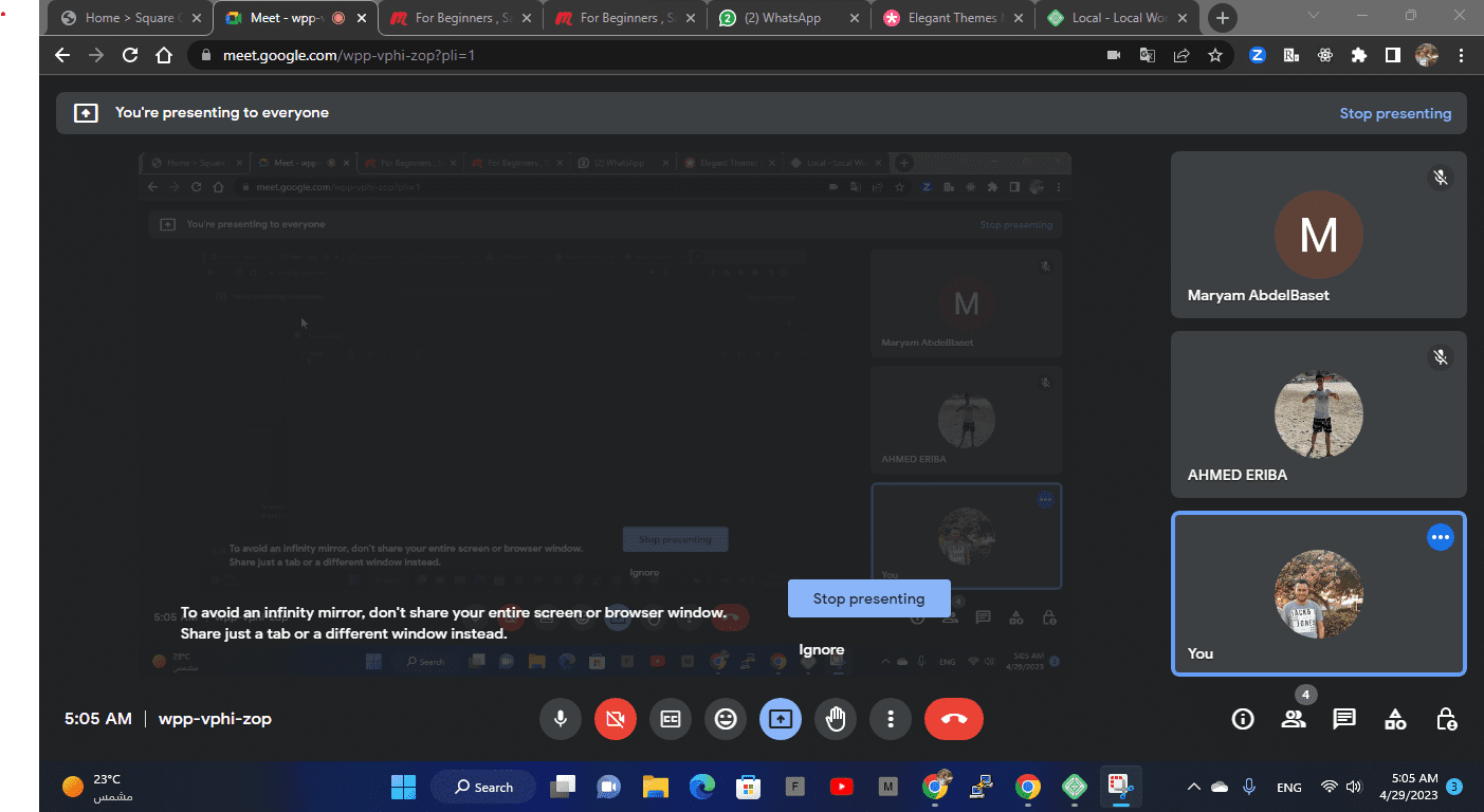 captura de pantalla de varias personas que asistieron a la reunión virtual de Divi Egipto