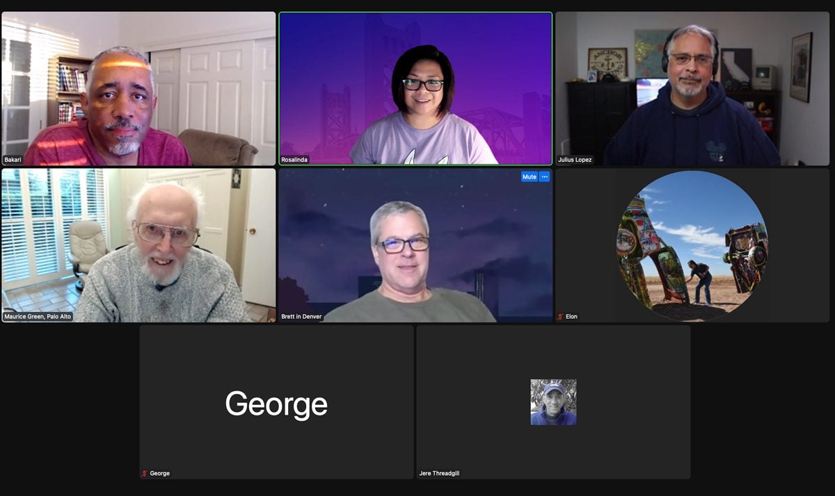 captura de pantalla de varias personas que asistieron a la reunión virtual de Divi Sacramento