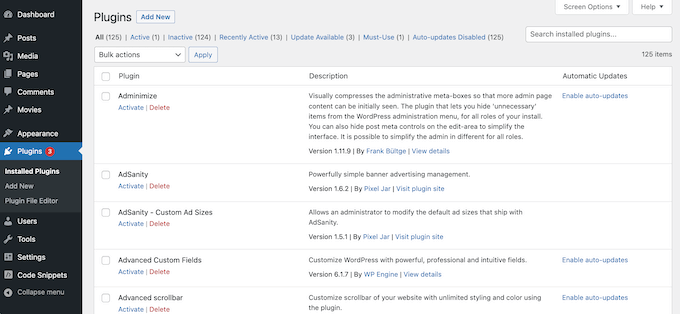 WordPress kontrol panelinde kurulu WordPress eklentilerinin listesi A list of installed WordPress plugins, in the WordPress dashboard