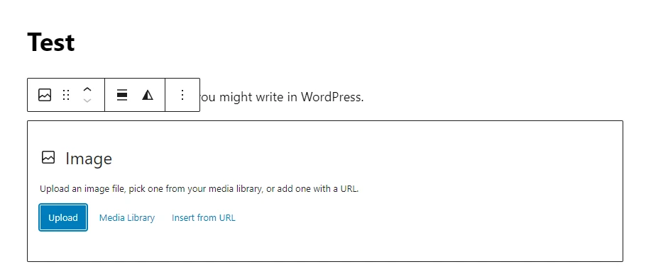 Contoh blog Gutenberg yang disorot dengan tanda panah untuk memindahkannya terlihat.