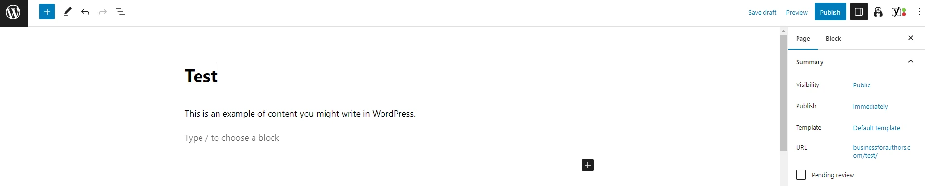 Contoh penulisan di editor WordPress untuk perbandingan website builder vs WordPress.