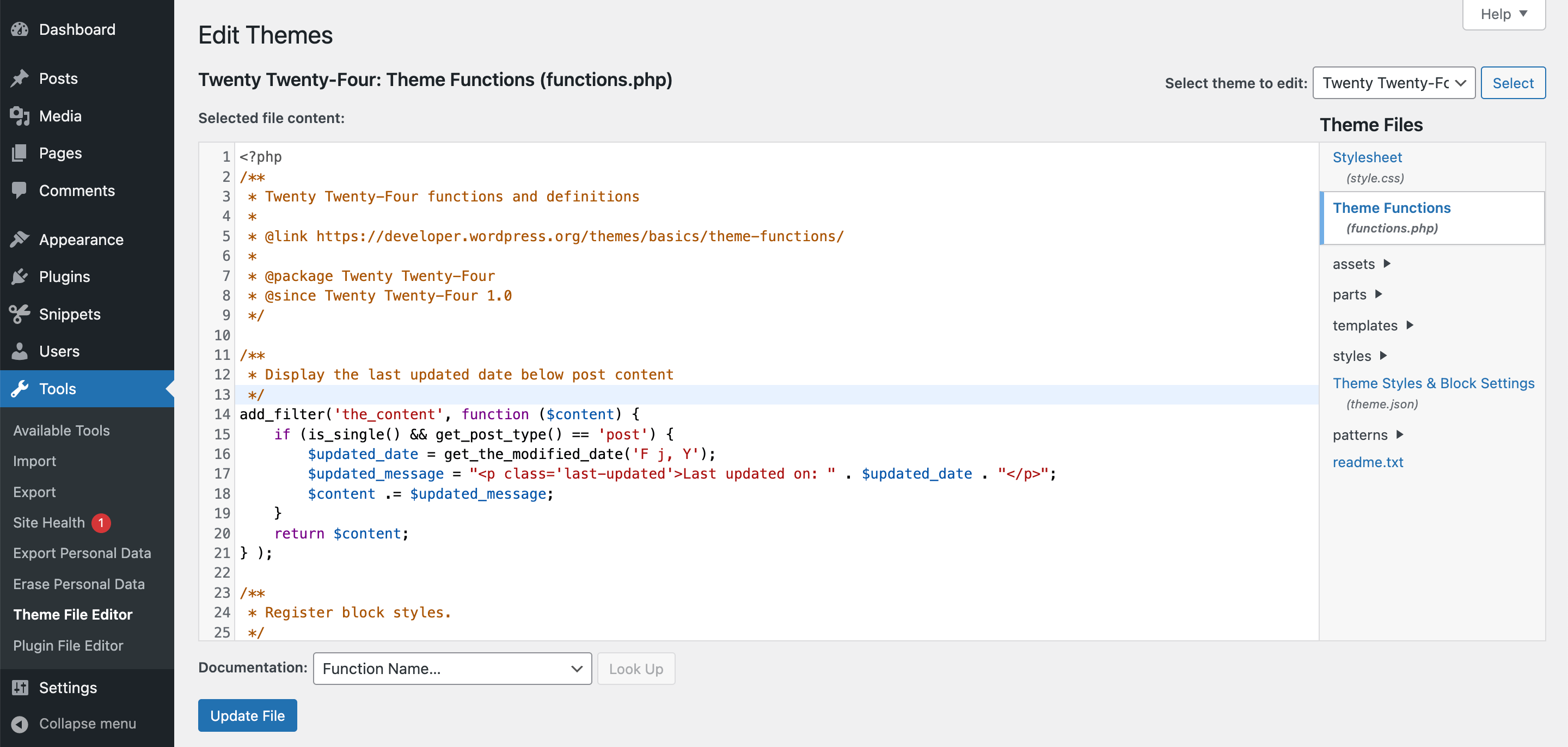 透過 WordPress 儀表板中的主題檔案編輯器將自訂程式碼新增至functions.php 檔案。