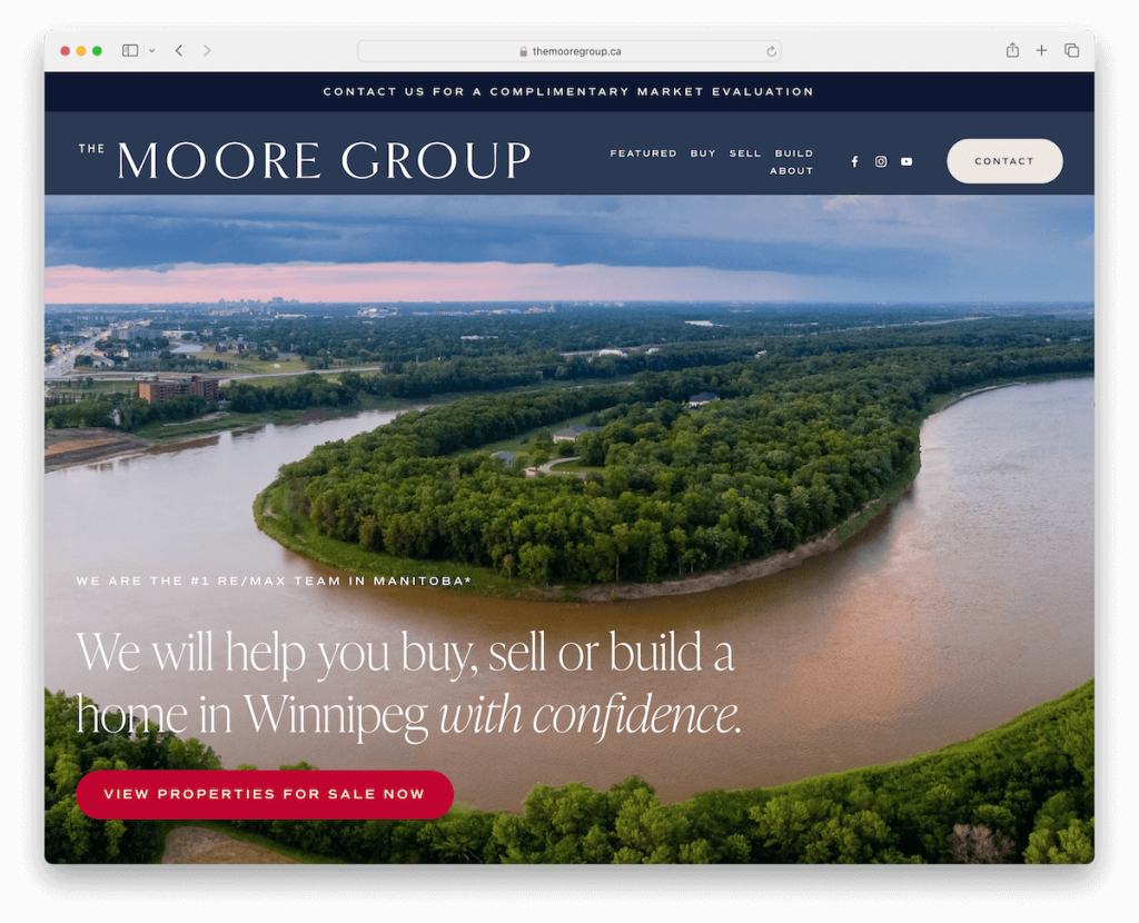 el sitio web de squarespace del grupo moore