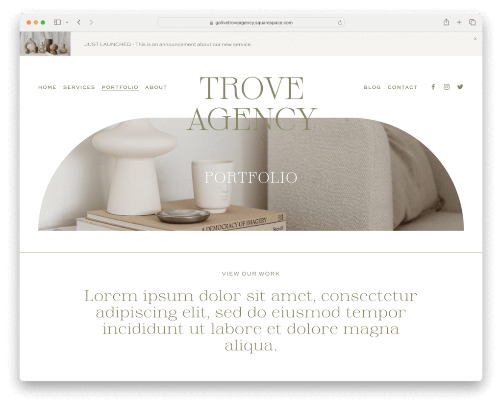 เทมเพลตพอร์ตโฟลิโอของ Troves Squarespace