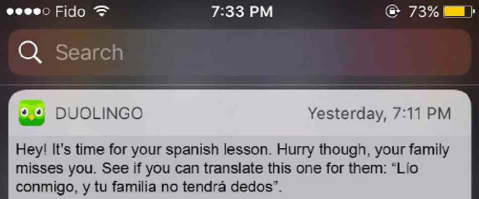 Notificação push criativa do Duolingo