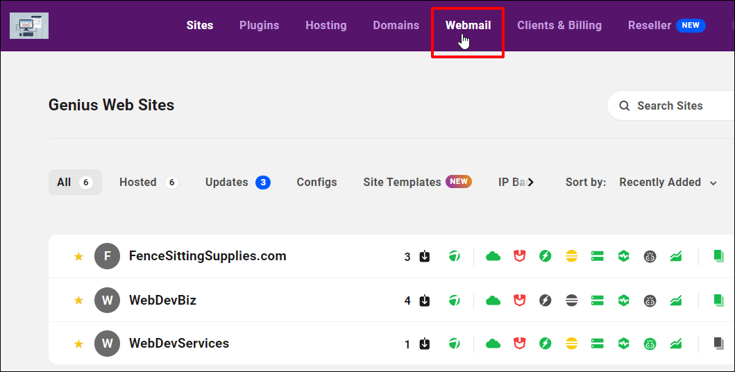 A tela do Cliente Hub mostrando um portal do cliente com etiqueta branca e Webmail destacado.