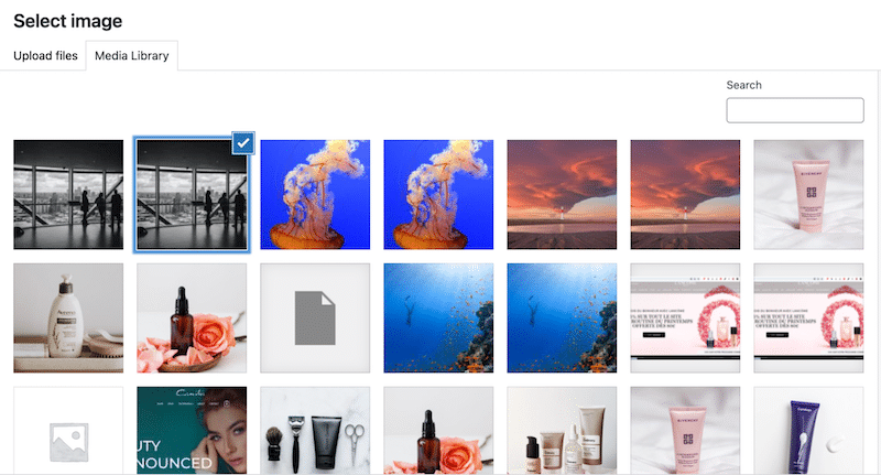 从 WordPress 库中选择新图像 - 来源:WordPress 管理员