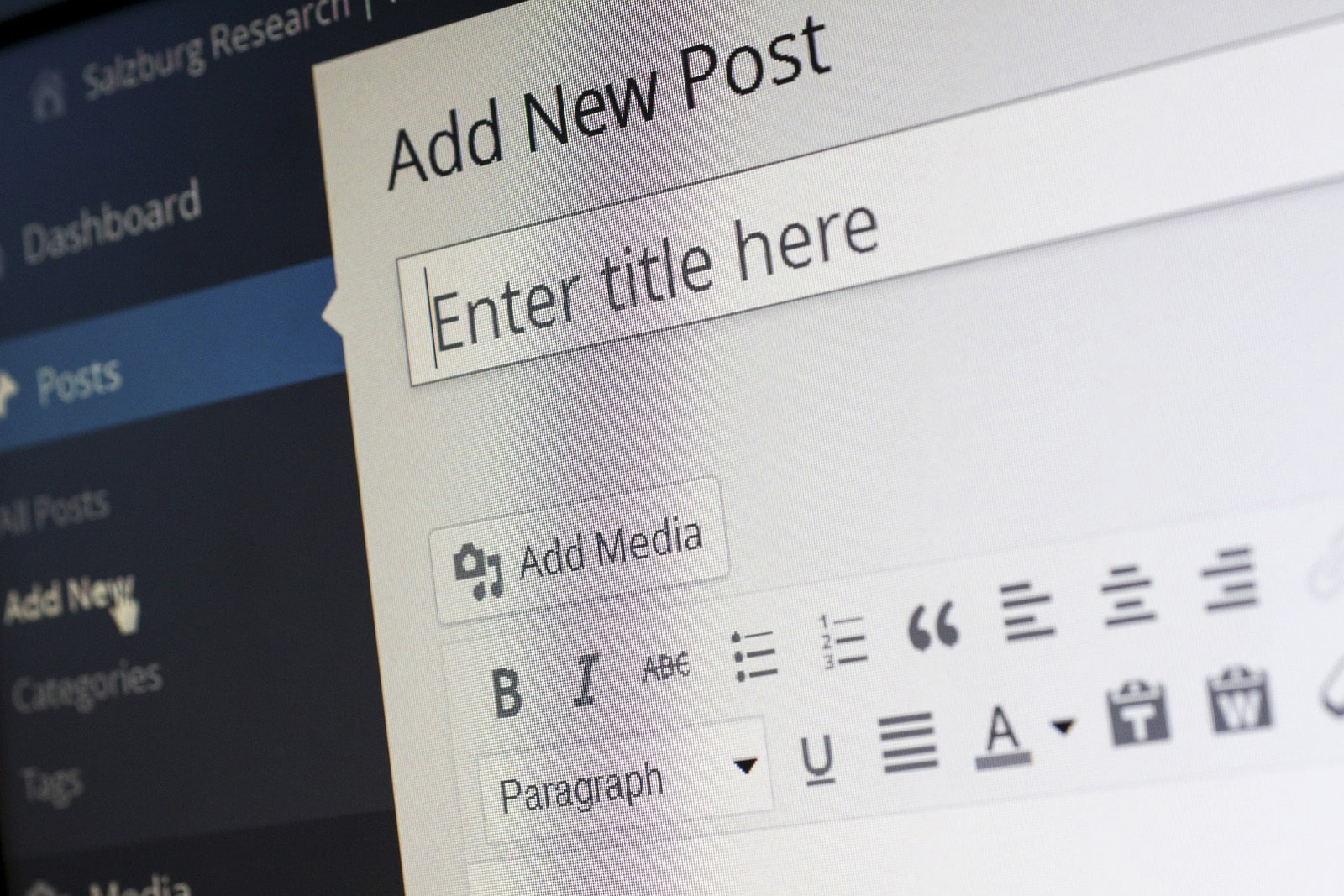 Seyahat acentası web sitesi oluşturmak isteyenler için gerekli bir platform olan WordPress arayüzünün fotoğrafı.