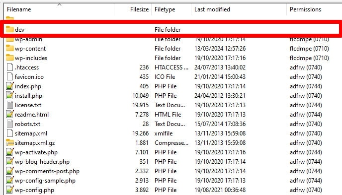 하위 도메인에는 별도의 robots.txt 파일을 사용하세요.