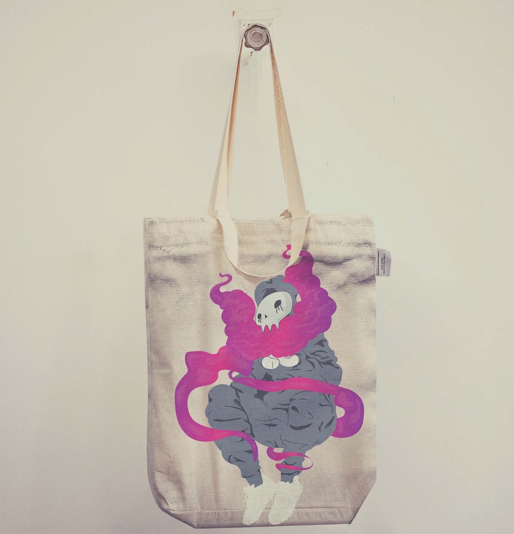 mockup psd di tote bag colorata