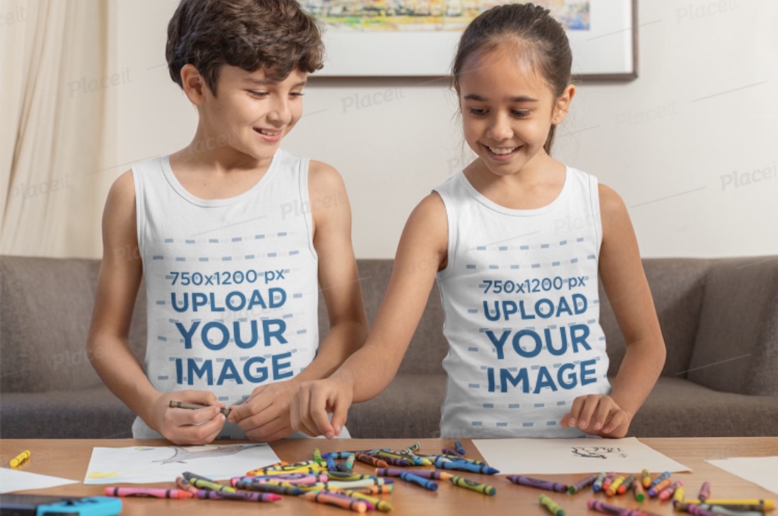 maqueta de camiseta sin mangas de un niño y una niña