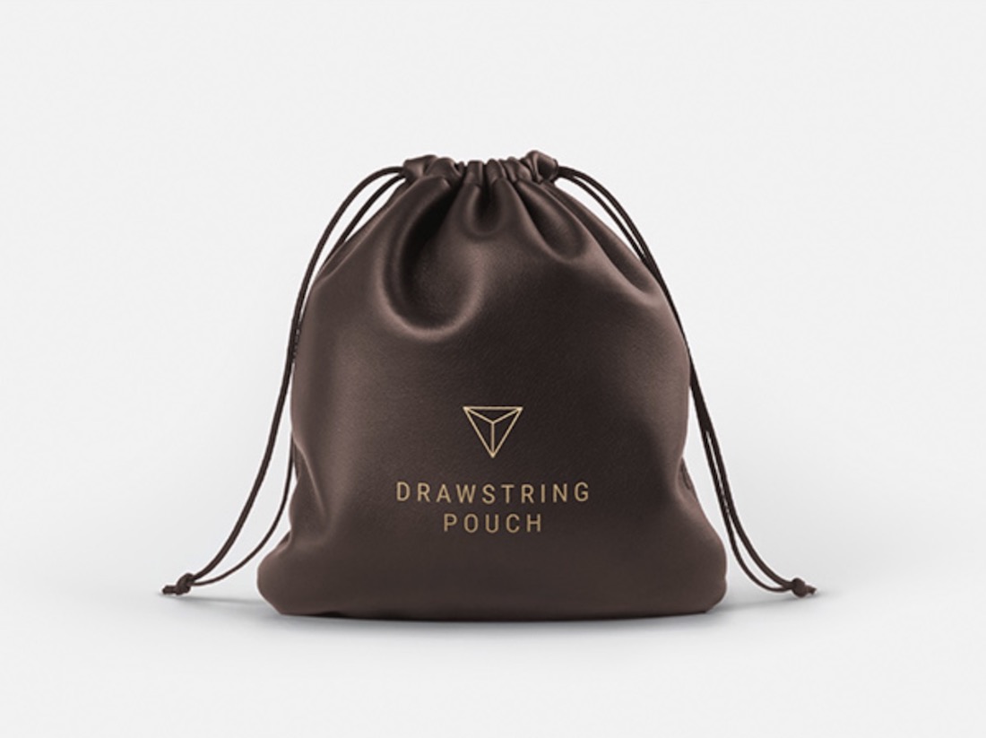 mockup kantong serut kulit