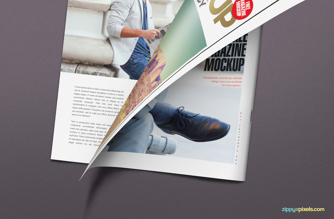 半ページの雑誌のモックアップ